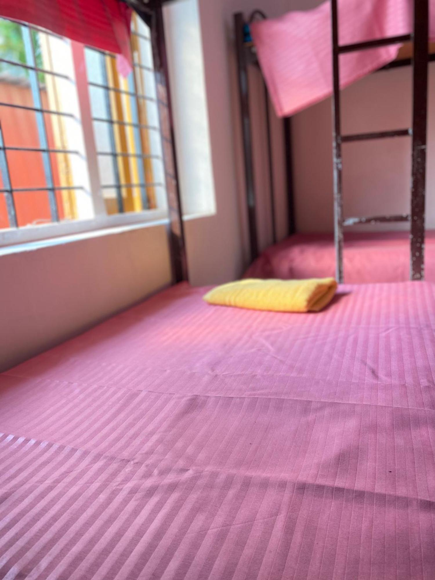 Kraal Kochi - Hostel &Pg Exterior photo